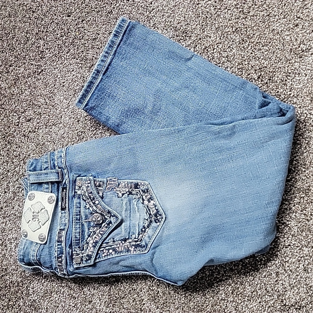 Miss Me Capris
